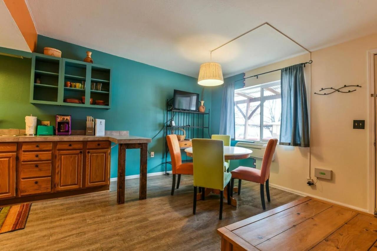 Charming 2 Bedroom Near Downtown - Rose Tree 1 Moab Exterior photo