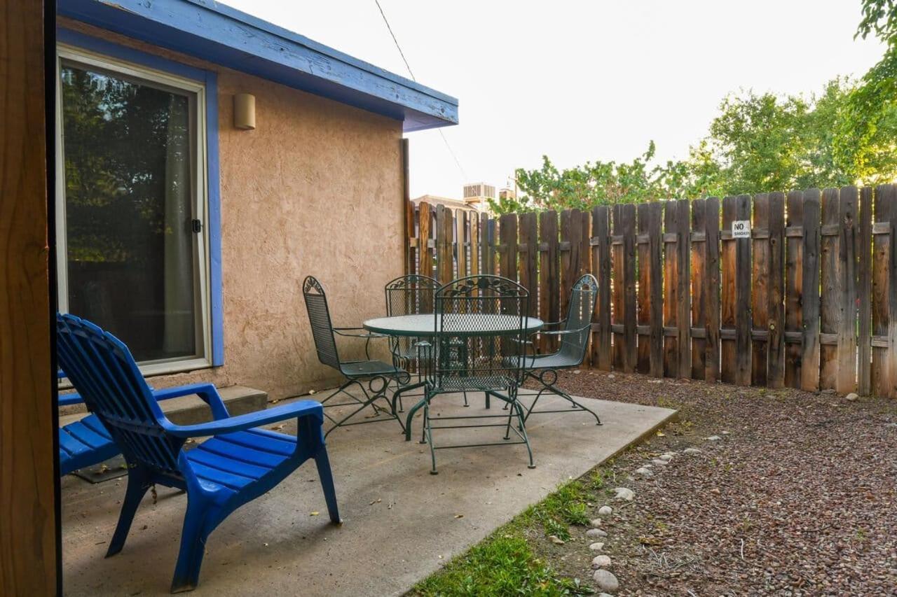 Charming 2 Bedroom Near Downtown - Rose Tree 1 Moab Exterior photo