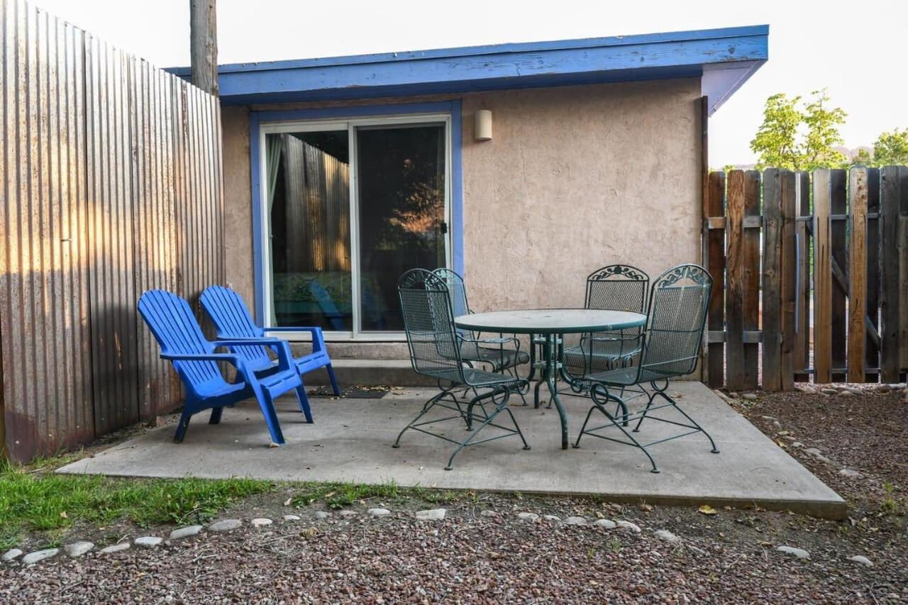 Charming 2 Bedroom Near Downtown - Rose Tree 1 Moab Exterior photo