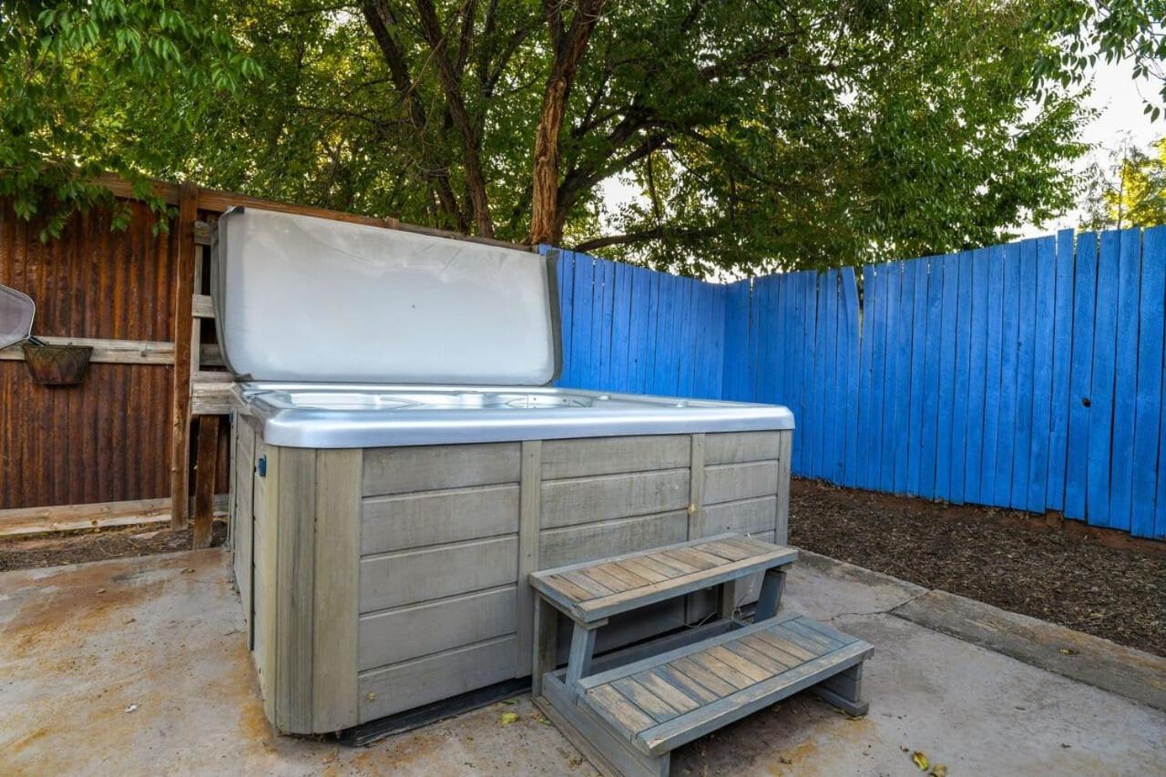 Charming 2 Bedroom Near Downtown - Rose Tree 1 Moab Exterior photo