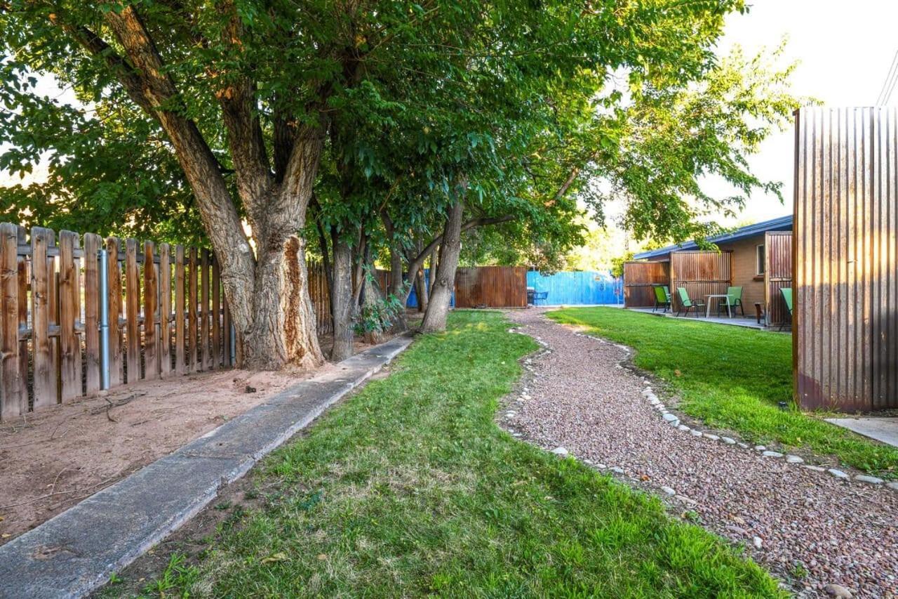 Charming 2 Bedroom Near Downtown - Rose Tree 1 Moab Exterior photo